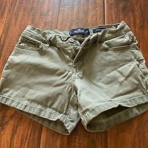 Hollister shorts. Khaki. Size 25.